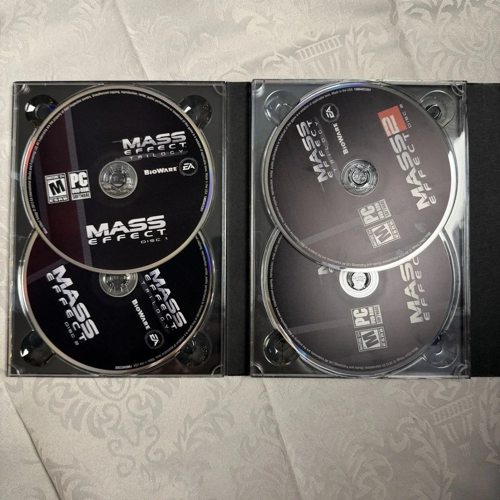 Mass Effect Trilogy PC DVD-ROM Complete 6-Disc Set Original Case No Manual